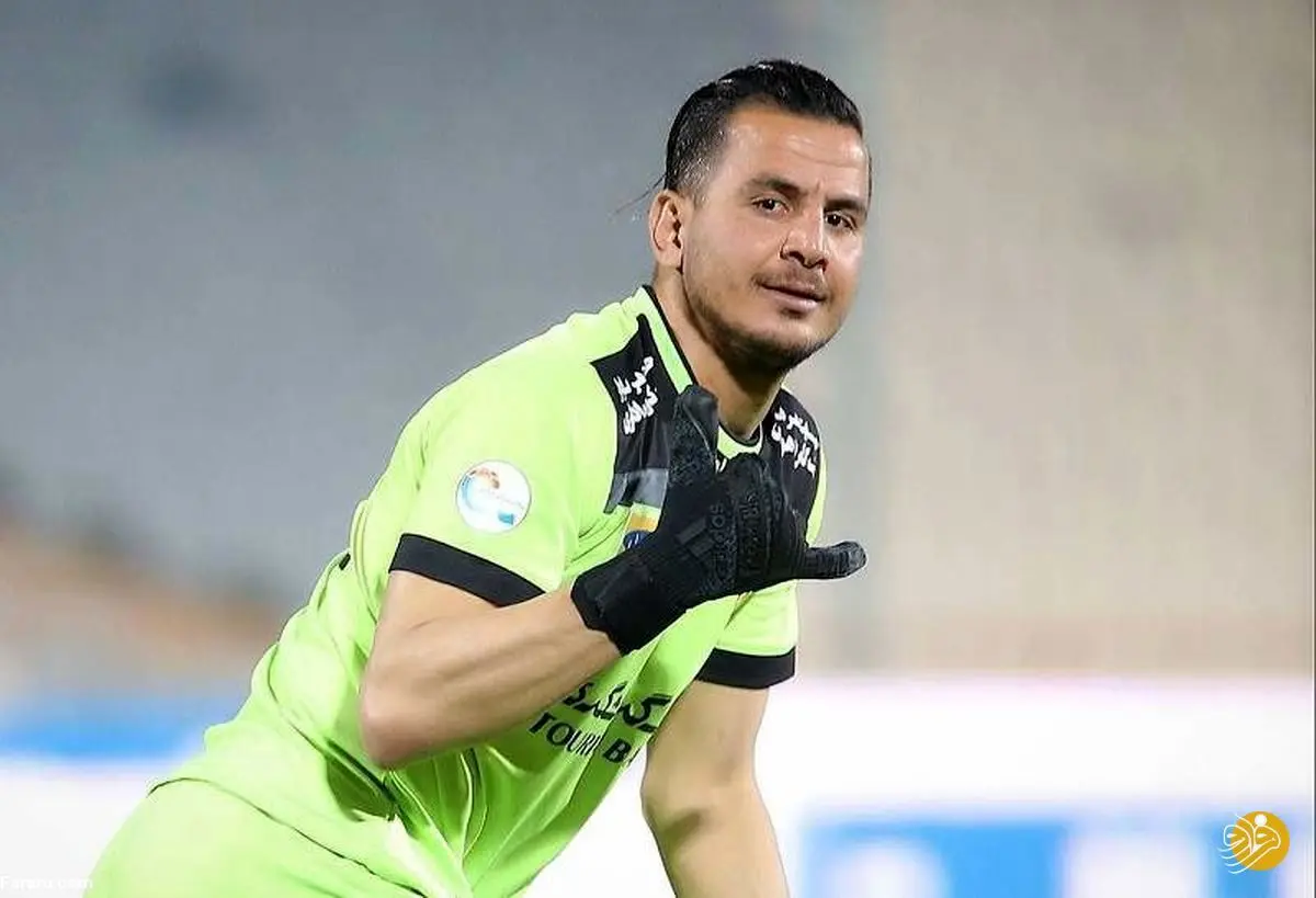 بحران اول در پرسپولیس و استقلال