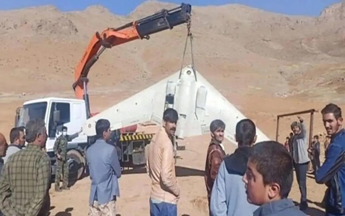 جزئیات فرود اضطراری یک پهپاد در کوهرنگ