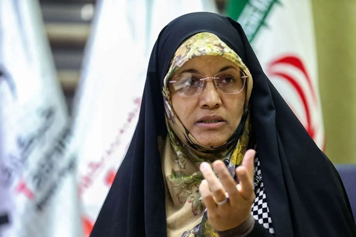 انتقاد نماینده تهران از وزیر نفت: حلقه دورتان باعث شده صداها را نشنوید
