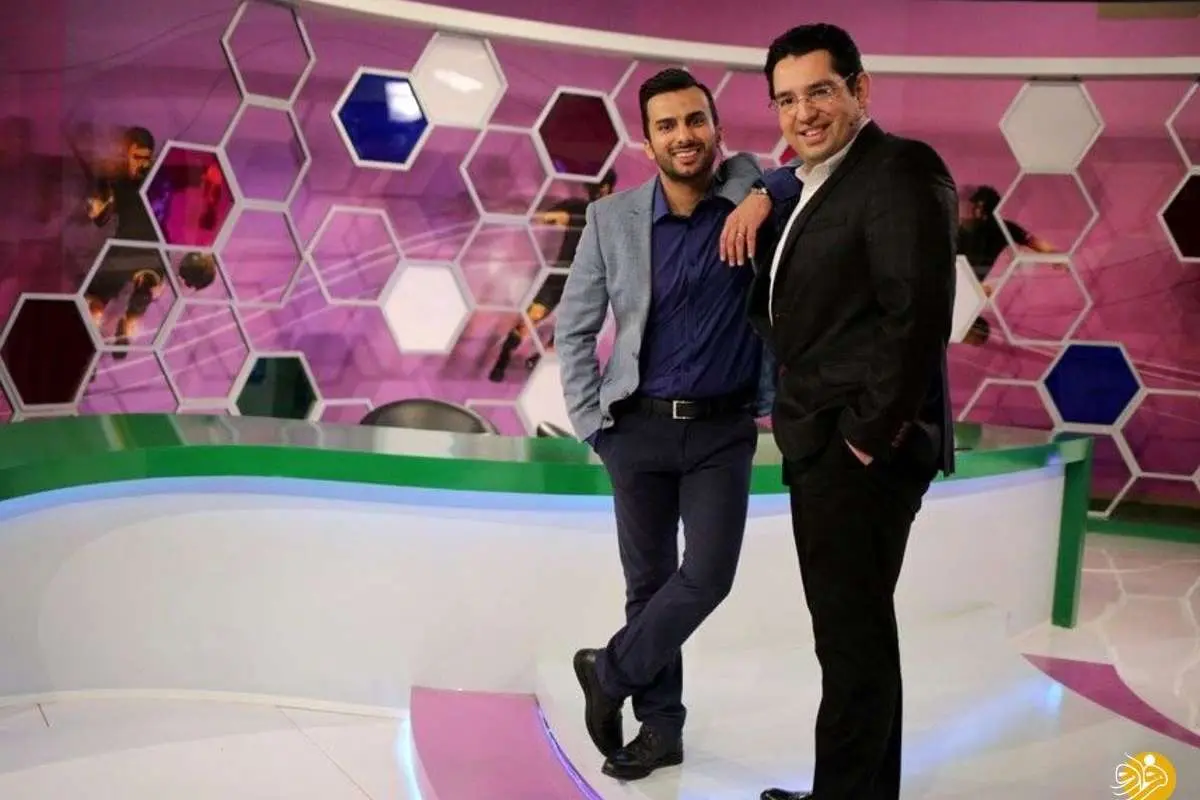 رفتار دوگانه و عجیب مجری تلویزیون