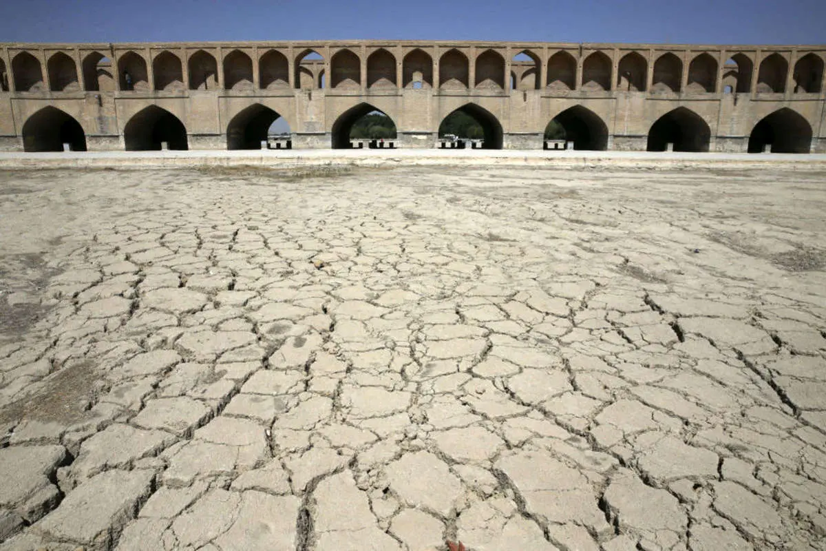 فیلم منتشر شده درباره بازگشایی زایندهرود صحت ندارد