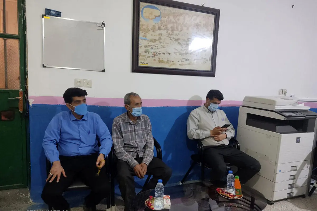 آیا بایستی مردم برای کلانتری‌ها خودکار و کاغذ A۴ بخرند؟