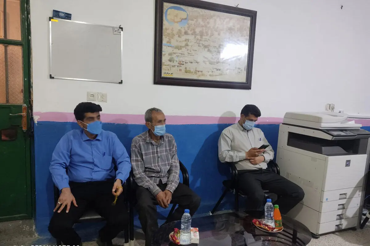 آیا بایستی مردم برای کلانتری‌ها خودکار و کاغذ A۴ بخرند؟