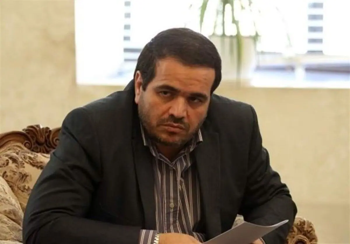 عنابستانی با قالیباف چپ افتاد!