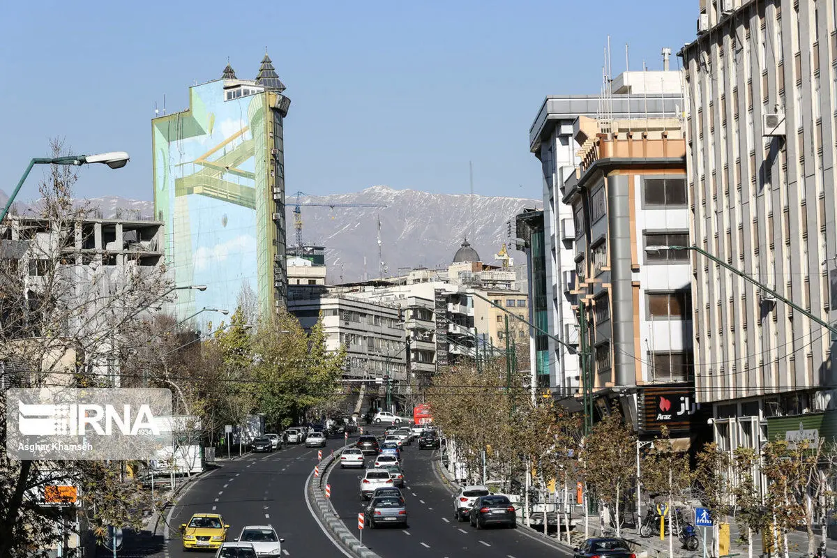 (تصاویر) دوباره باد به داد تهران رسید