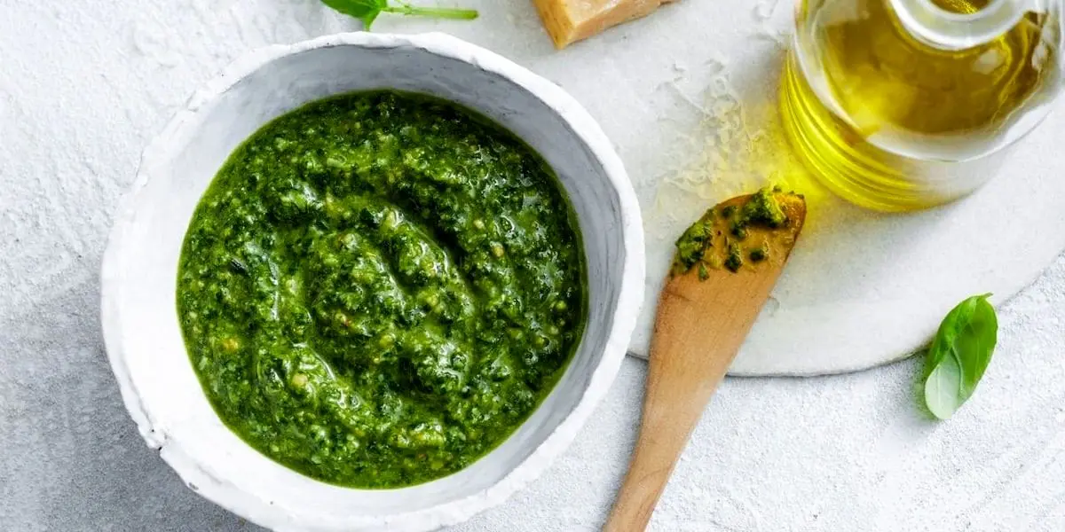 طرز تهیه سس پستو؛ طعمی که نمی‌شود از آن گذشت