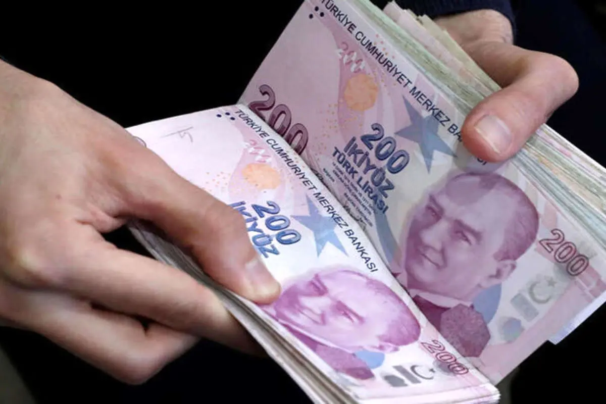 ضربه جدید اردوغان به لیر