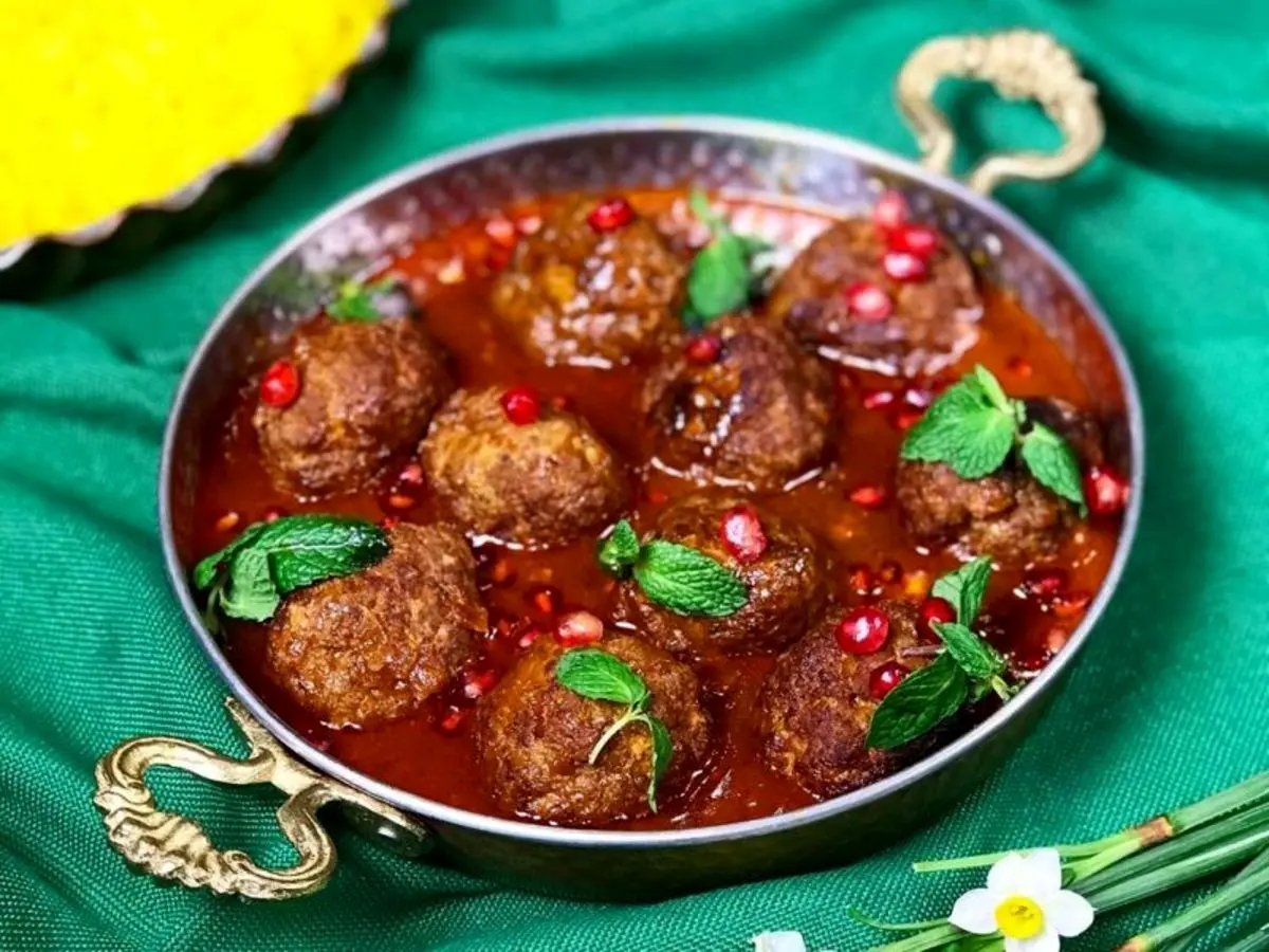 طرز تهیه کوفته انار، غذای خوشمزه شب یلدا