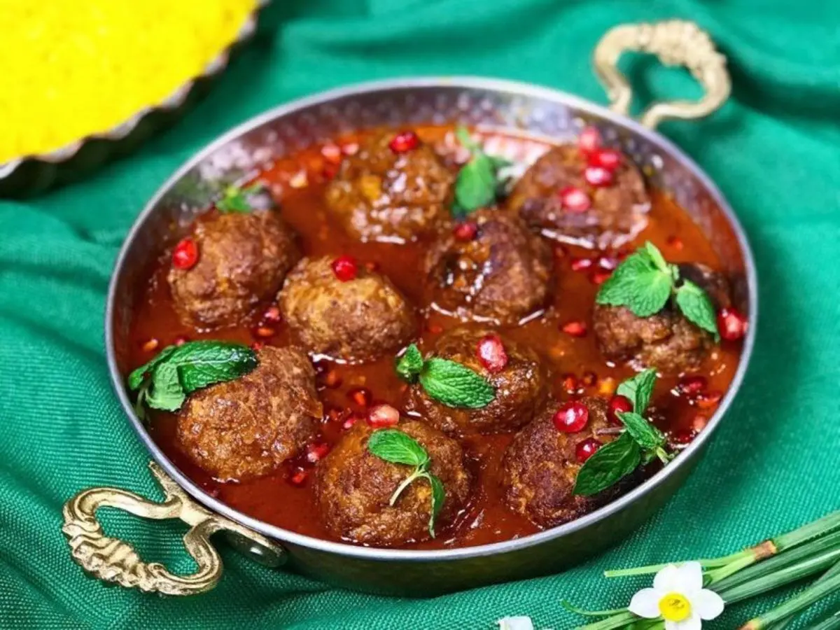 طرز تهیه کوفته انار، غذای خوشمزه شب یلدا