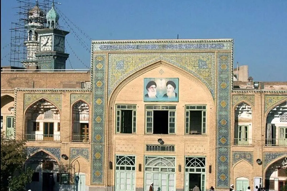 شکایت و طلب خسارت گروهی از طلاب قم از ۱۵ بازیگر زن
