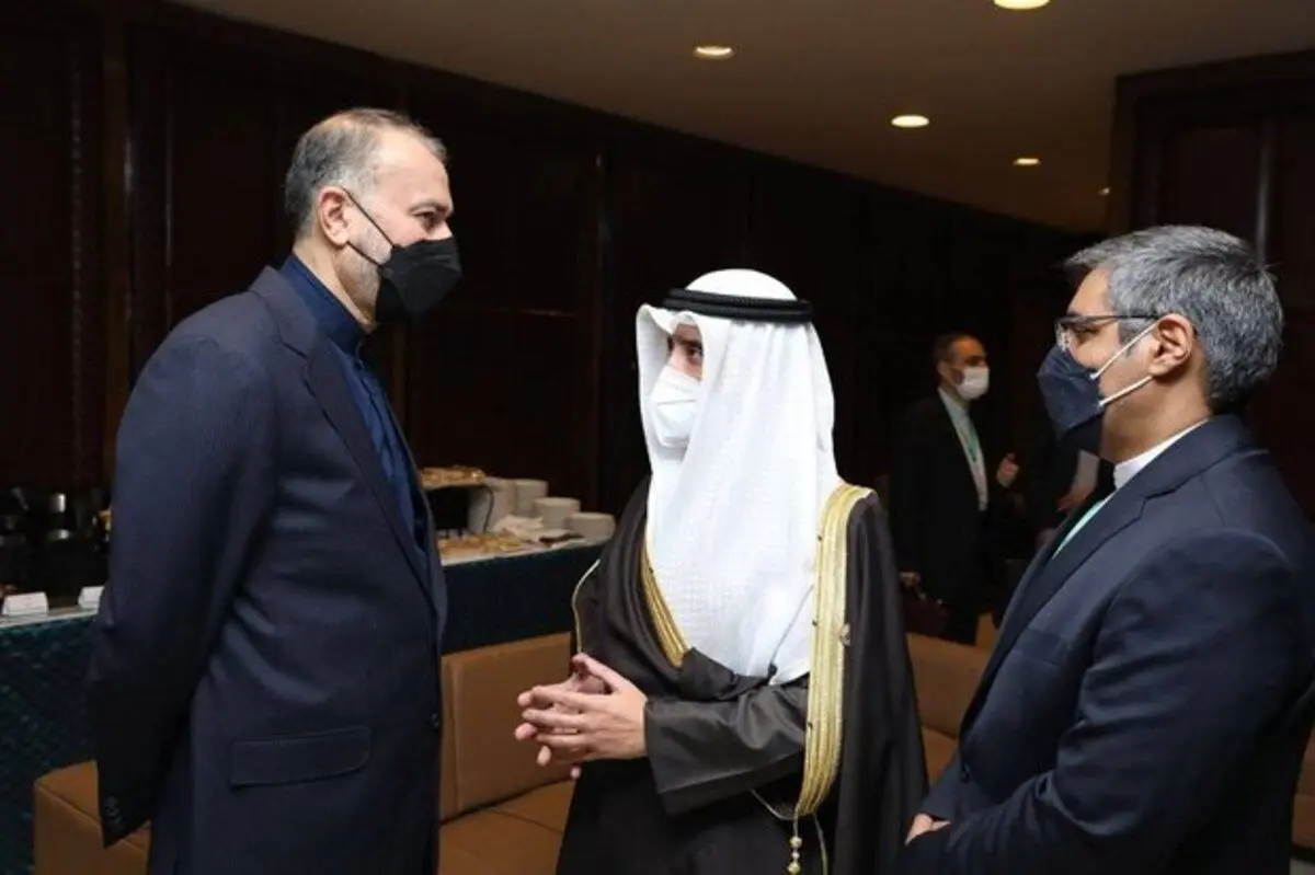 دیدار و گفتگوی امیرعبداللهیان با وزیر خارجه کویت