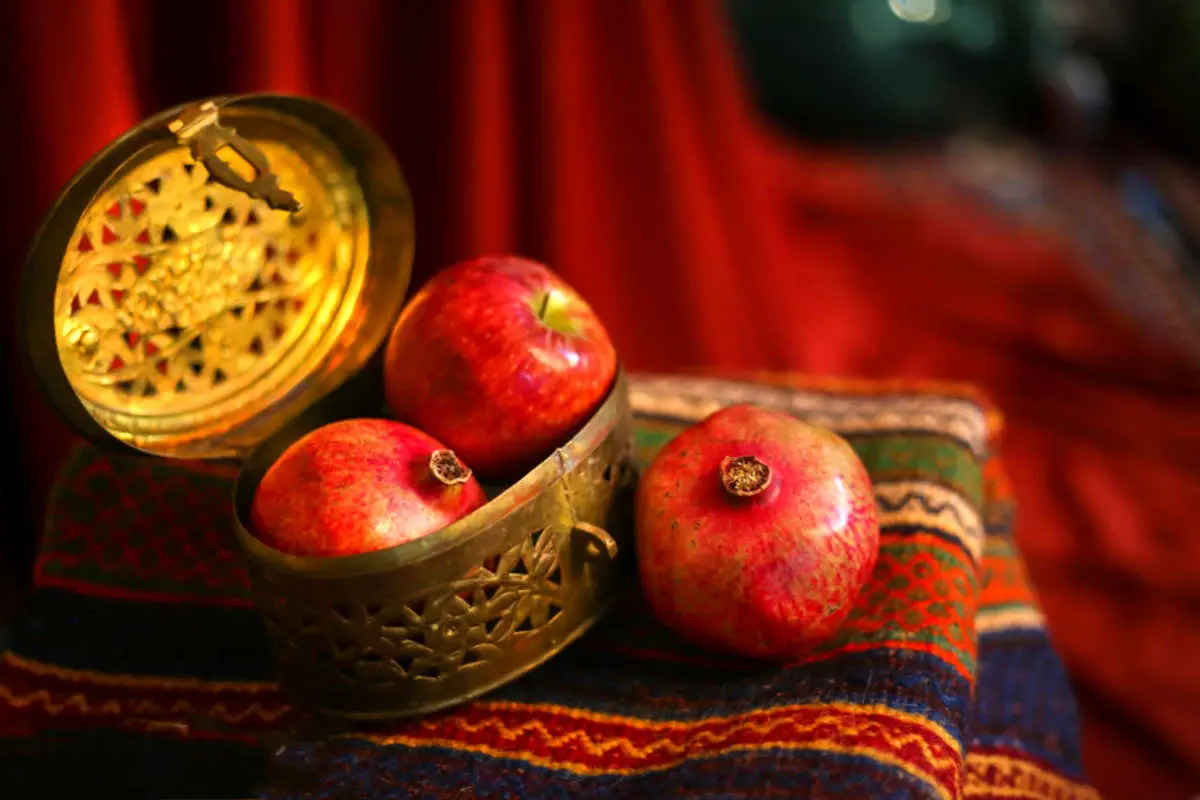 زیباترین اشعار عاشقانه یلدا؛ ویژه تبریک شب یلدا
