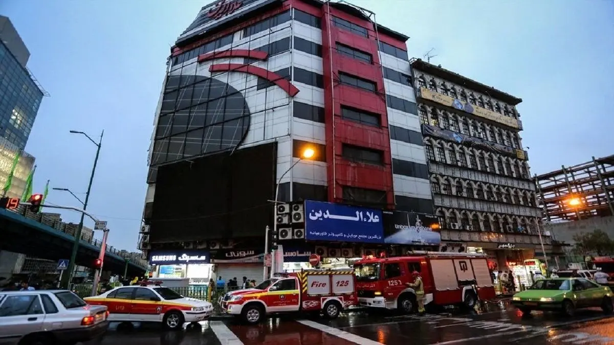 آتش سوزی در پاساژ علاءالدین خاموش شد