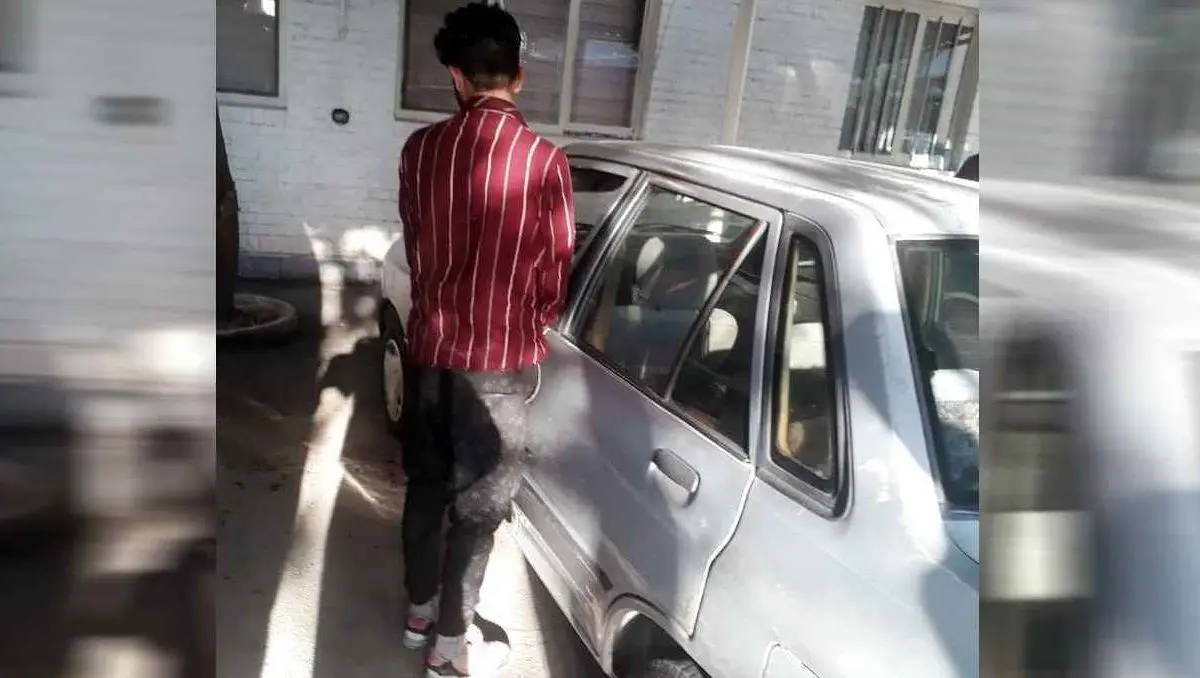 (ویدئو) لحظه سرقت یک دستگاه پراید ساعت ۵ صبح