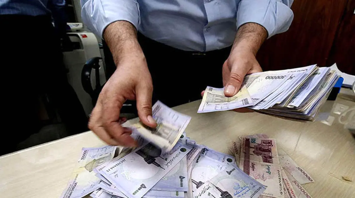 افزایش حقوق ۱۰ درصد؛ ۴.۵ میلیون تومان حداقل حقوق سال ۱۴۰۱