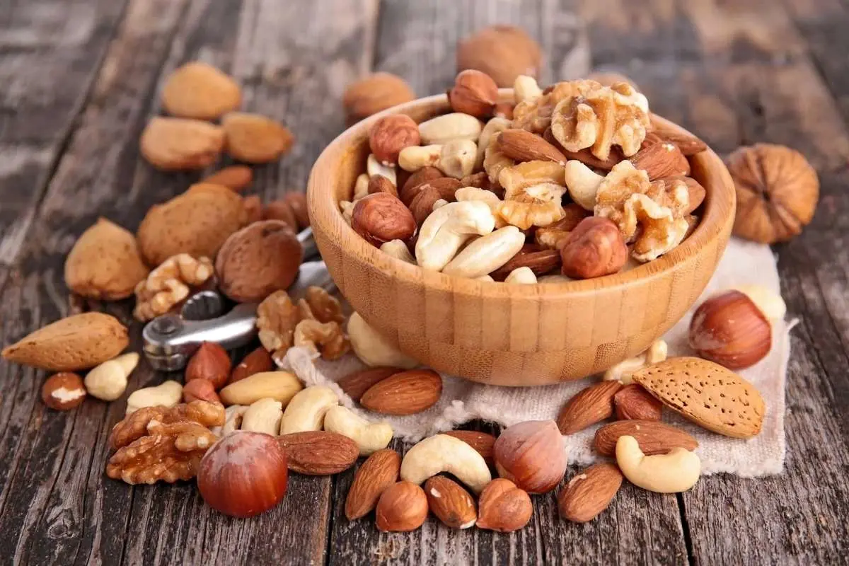 ارتباط خوردن آجیل با کاهش وزن