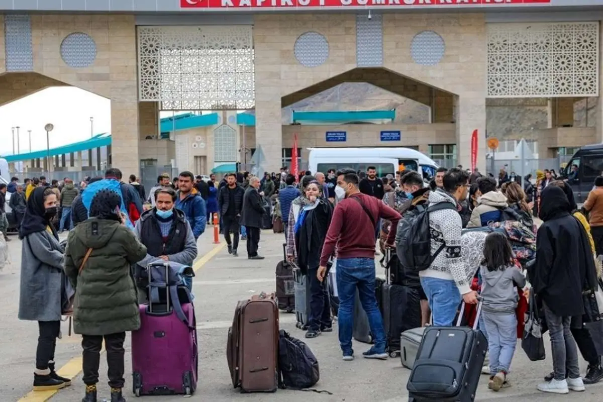 گردشگران ایرانی هتلهای شهر وان ترکیه را پُر کردند