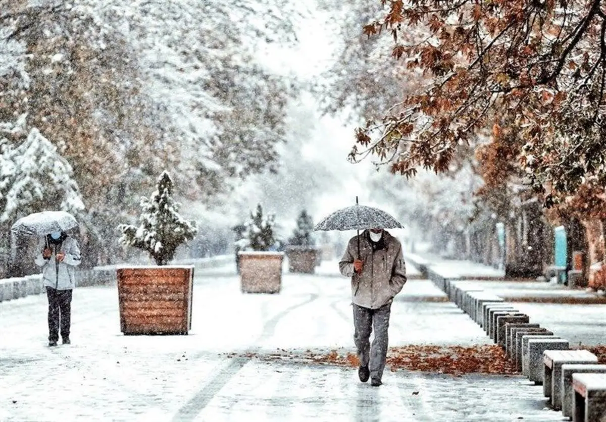 بارش برف و باران همراه با کاهش دما تا ۱۲ درجه