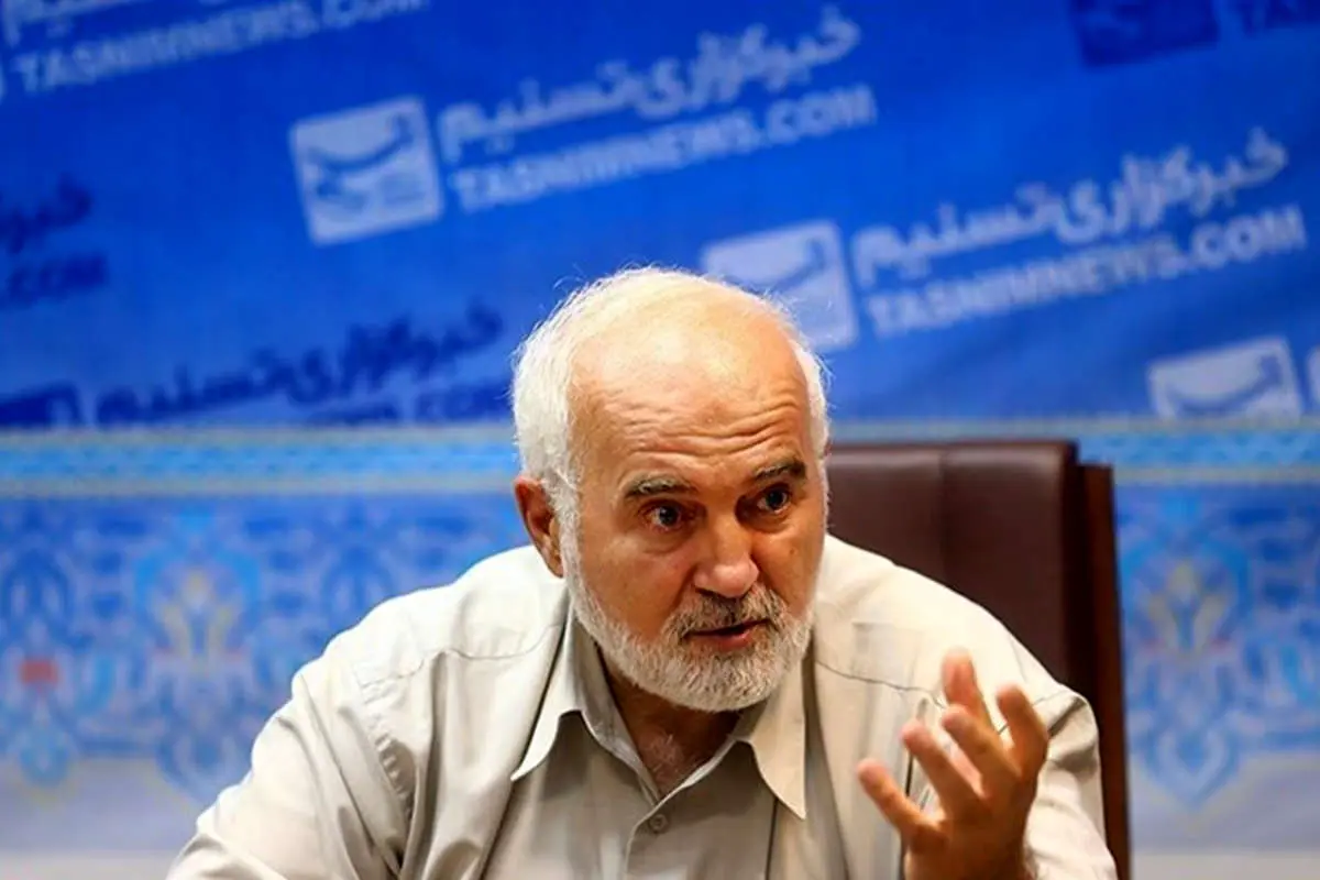 احمد توکلی: تورم کمر مردم را شکسته، تابآوری مردم حدی دارد