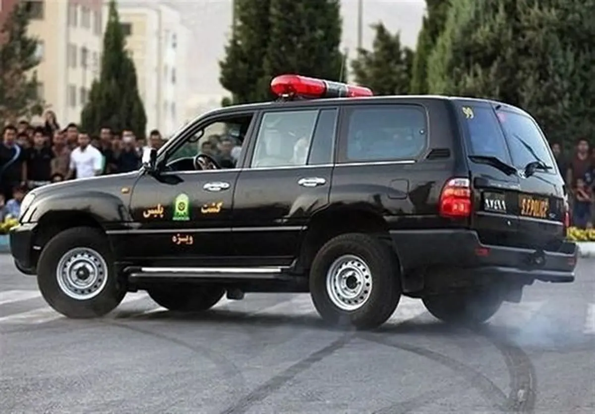 دستگیری تبهکاران پشت چراغ قرمز!