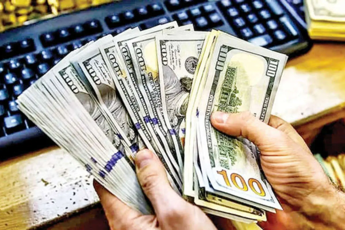 دلار از حرکت ایستاد