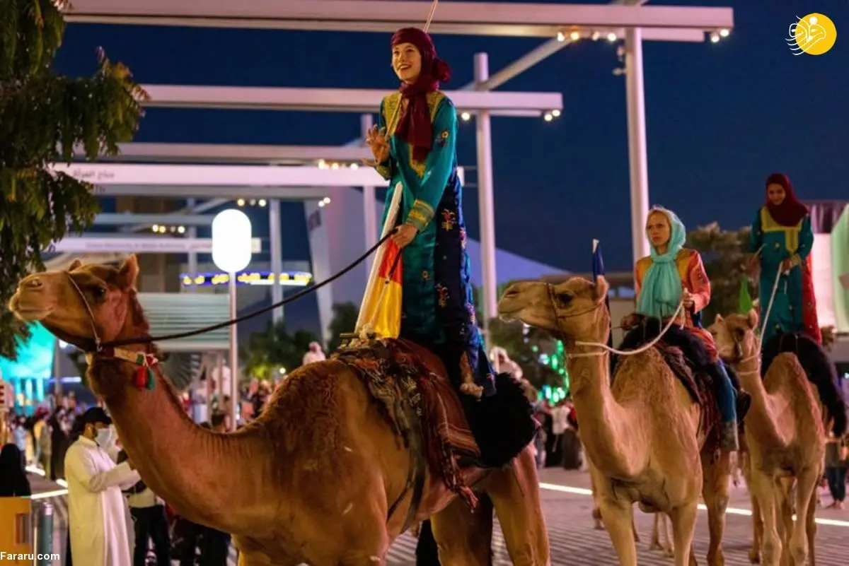 (تصاویر) شترسواران پس از سفر طولانی به اکسپو دبی رسیدند