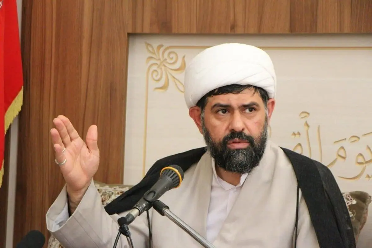 «خانواده‌ای وجود دارد که پول پوشاک ندارد، اما برای ماهواره هزینه می‌کند»