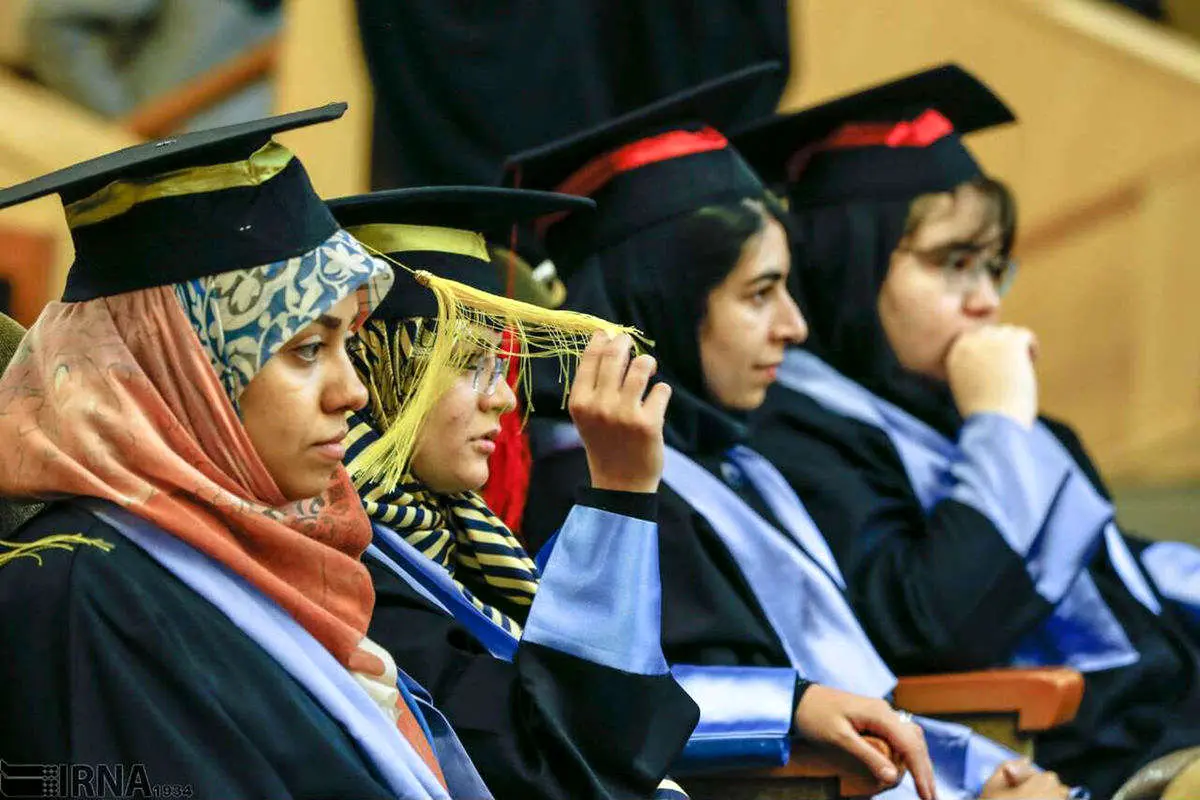 پرداخت حقوق ثابت به دانشجویان دکتری؟