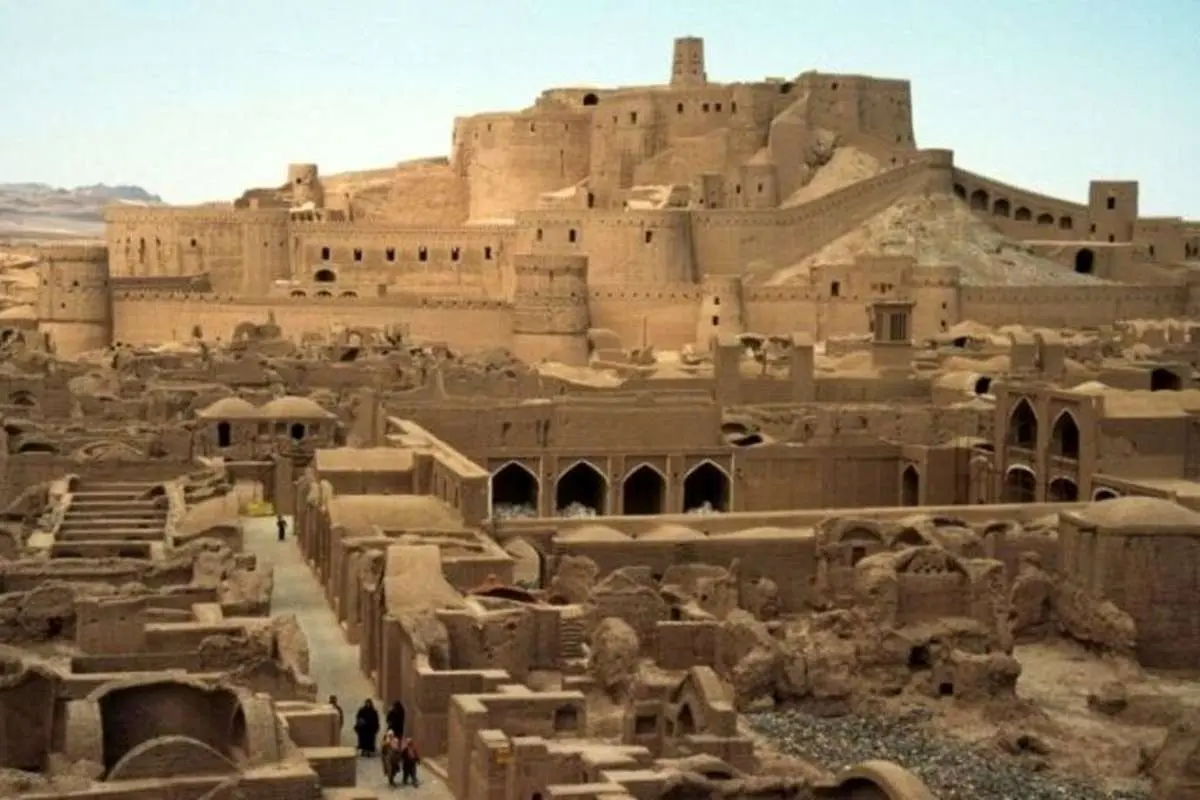 ۱۸ سال پس از زلزله، مرمت ارگ بم به کجا رسید؟