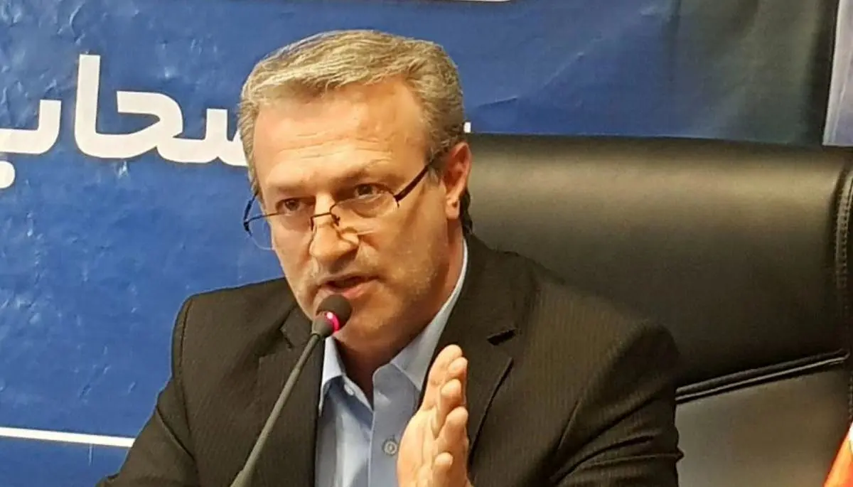 ۴۰ هزار پزشک کار غیر پزشکی می‌کنند