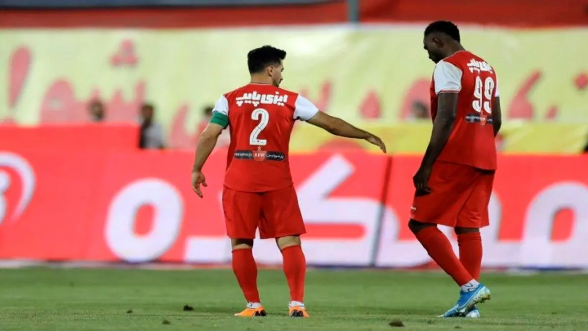 شهاب سنگ اوساگونا روی سر پرسپولیس!
