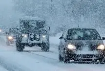 کولاک برف در آزاد راه تهران - شمال/ پرهیز از سفر غیرضرور