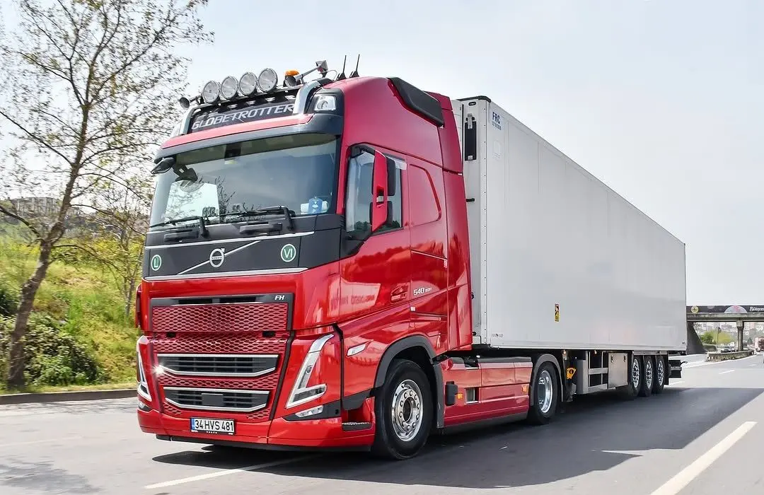 ببینید؛ حرکات مارپیچ کامیون در بزرگراه ترکیه 