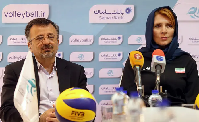 (تصاویر) معارفه سرمربی تیم والیبال بانوان