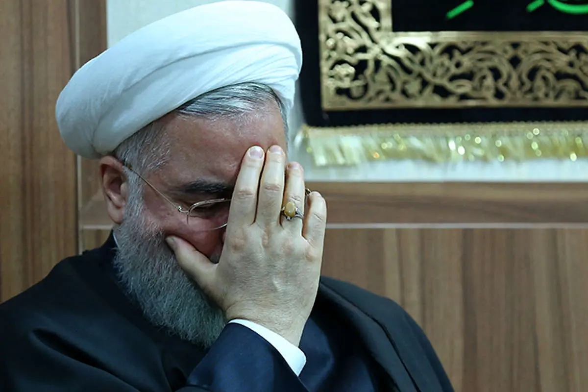 اشکهای پرویز پرستویی در مراسم تجلیل، تجمع حامیان حقوق حیوانات، همایشهای انتخاباتی، بازگشت قهرمانها و ...