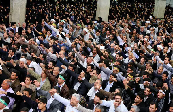 (تصاویر) دیدار مردم نجف‌آباد با رهبرانقلاب
