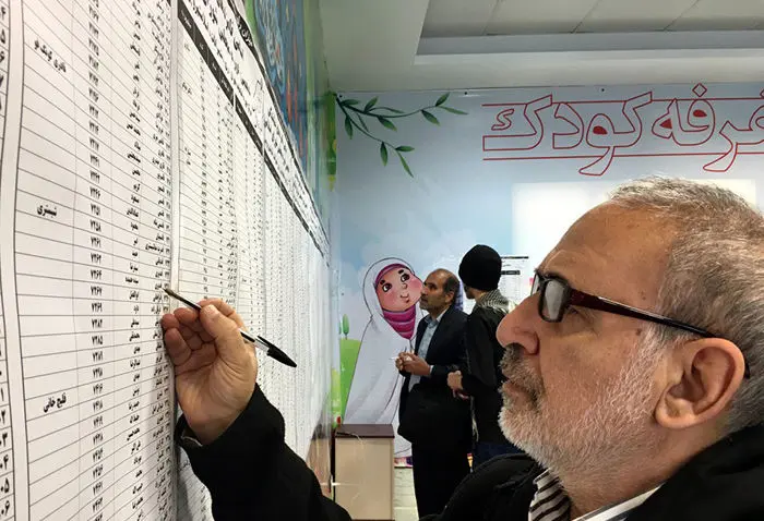 (تصاویر) ساعت اولیه رای گیری در تهران