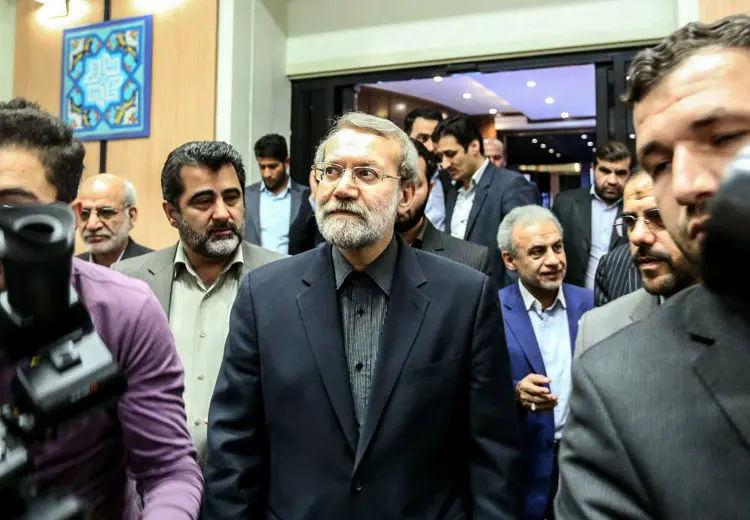 عکس سلفی در نمایشگاه توانمندی‌های خودرو، تجلیل از فیلمبردار سینمای ایران، شکوفه‌های...