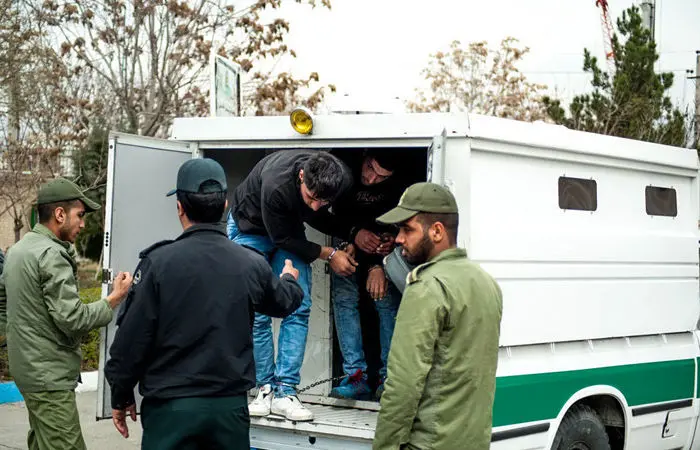 (تصاویر) دستگیری باند خفتگیری در کرج