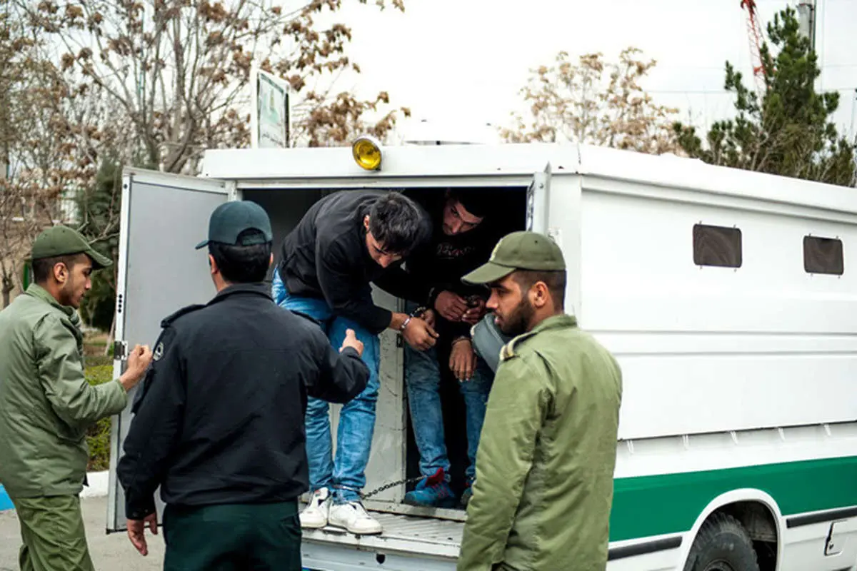 (تصاویر) دستگیری باند خفتگیری در کرج