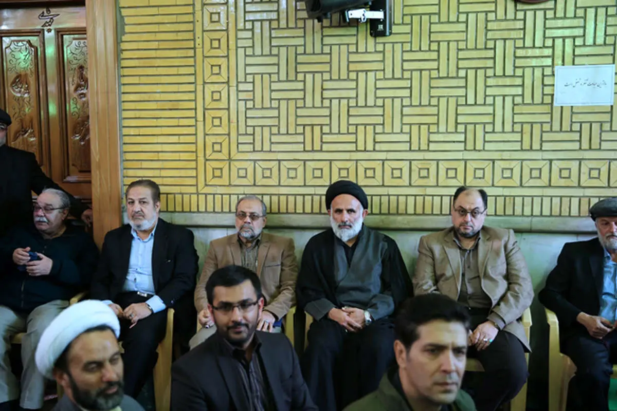 (تصاویر) مجلس ترحیم فرج الله سلحشور