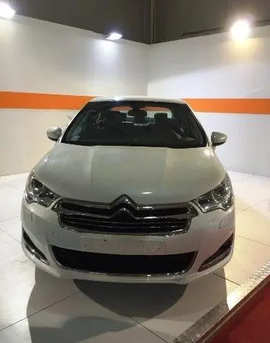 (تصاویر) رونمایی ازخودروی فرانسوی ساپیا