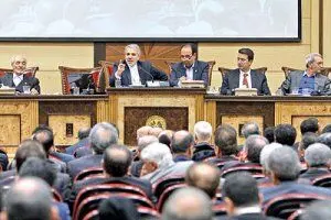 بحران سه‌ضلعی در کمین اقتصاد ایران