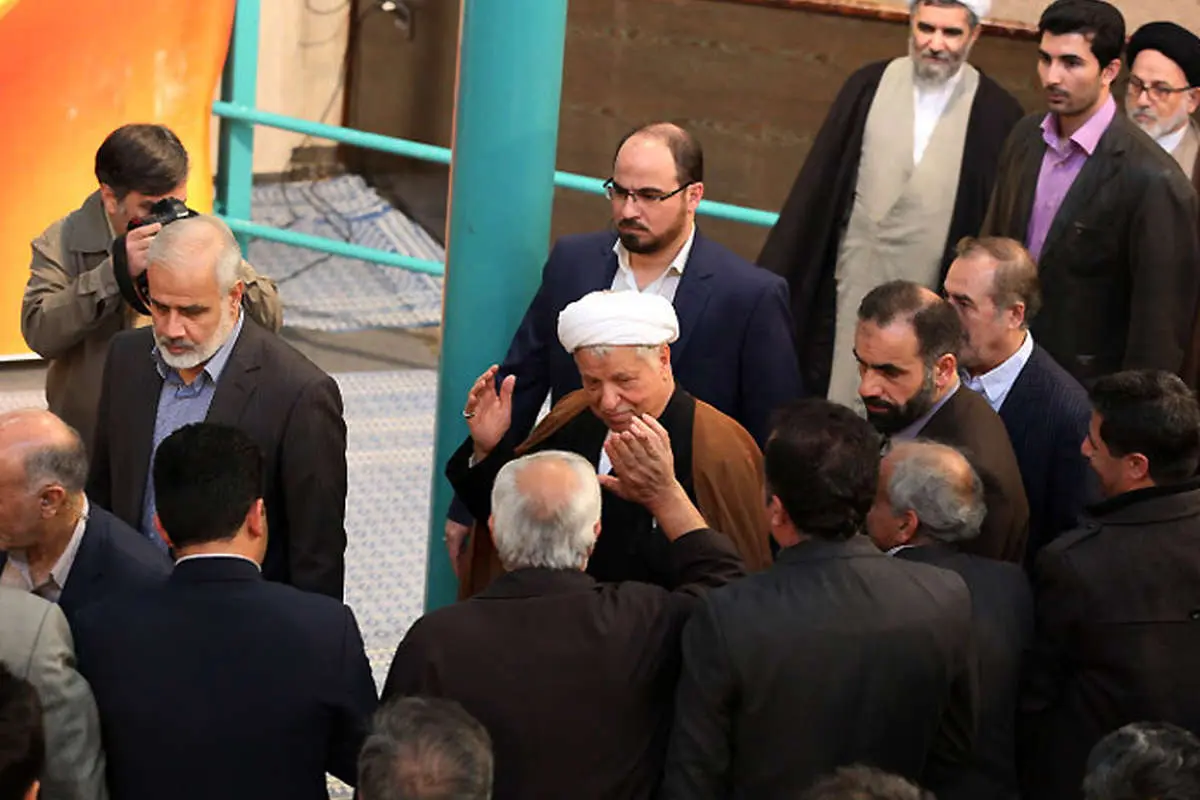 همایش ائتلاف اصلاحطلبان، تقدیر از خانواده شهدا، تجلیل از ابراهیم حاتمیکیا، جشنواره...