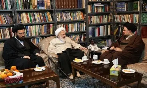 حضور یک مرجع تقلید در خانه سید حسن خمینی