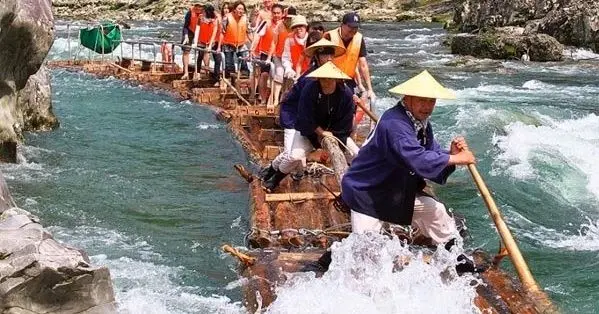 (تصاویر) هیجان در رودخانه های پر جوش و خروش