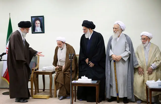 (تصاویر) دیدار اعضای مجلس خبرگان با رهبر انقلاب
