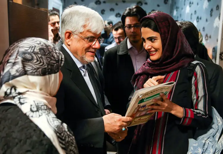 دیدار نوروزی محمدرضا عارف، تصادف شدید در بزرگراه، لاله‌زار، بارش سنگین برف در فروردین،...