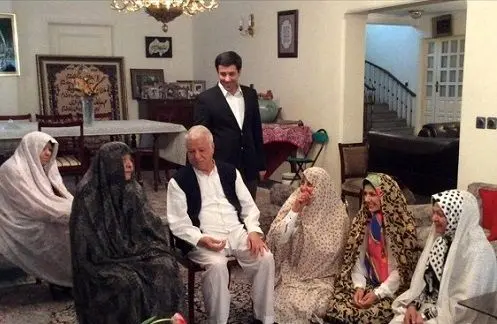 (تصویر) لحظه تحویل سال در منزل هاشمی