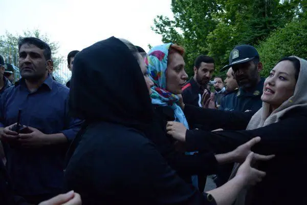 ممانعت پلیس از برگزاری مراسم یادبود "ستایش"